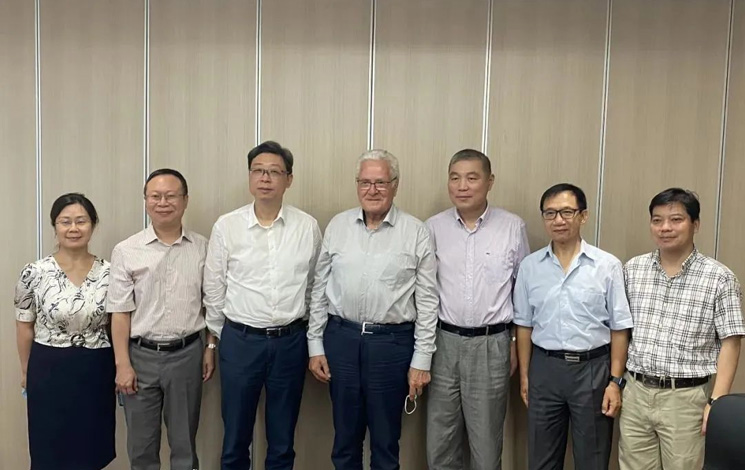 朱瓏瓏董事長出席上海市住建委科技委馬克斯&middot;多曼專家研討交流活動