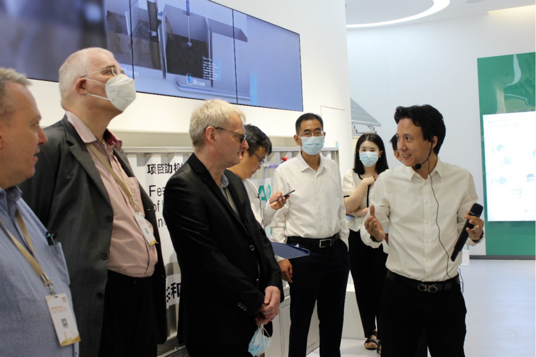 640 (4).png 640 (4).png